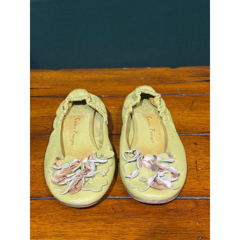 Couleur Pourpre leather flats size euro 38